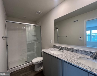 147 Tigney Drive - Photo Thumbnail 18