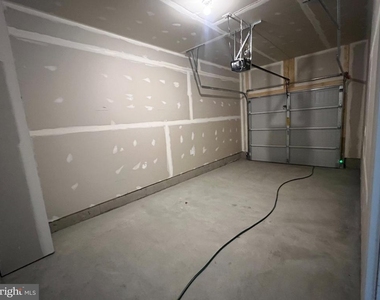 147 Tigney Drive - Photo Thumbnail 50