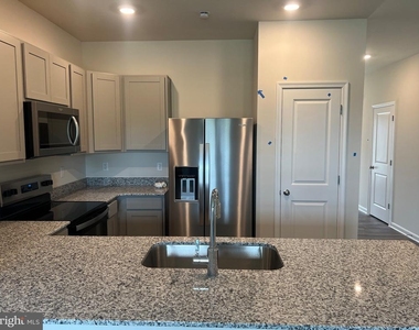 147 Tigney Drive - Photo Thumbnail 48