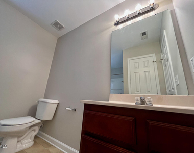 2932 Glade Aster Court - Photo Thumbnail 18
