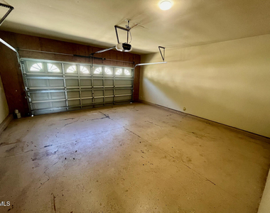 2932 Glade Aster Court - Photo Thumbnail 9