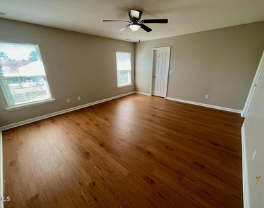 2932 Glade Aster Court - Photo Thumbnail 12