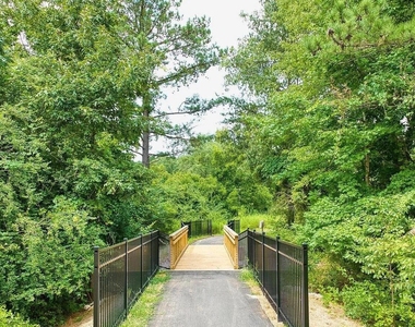 152 Fideaux Boulevard - Photo Thumbnail 29