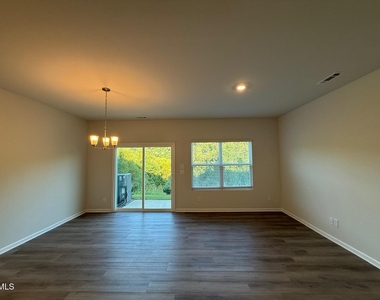 152 Fideaux Boulevard - Photo Thumbnail 4