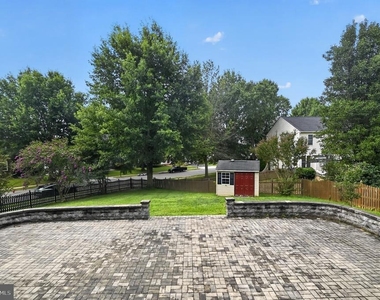 6401 Abingdon Place - Photo Thumbnail 21
