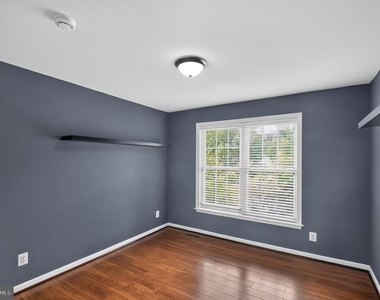 6401 Abingdon Place - Photo Thumbnail 15