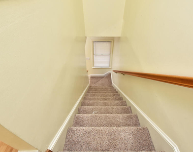 102 Mallard Court - Photo Thumbnail 30