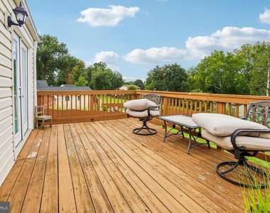 7226 Marr Drive - Photo Thumbnail 18