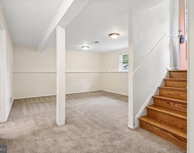 7226 Marr Drive - Photo Thumbnail 13