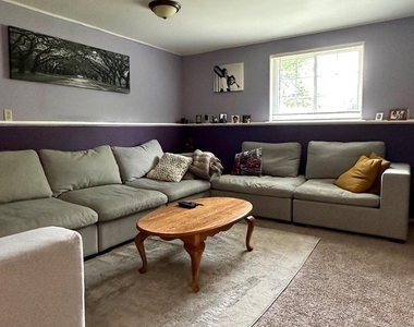 7226 Marr Drive - Photo Thumbnail 8