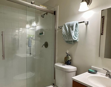 7226 Marr Drive - Photo Thumbnail 11