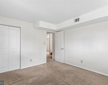 7226 Marr Drive - Photo Thumbnail 14