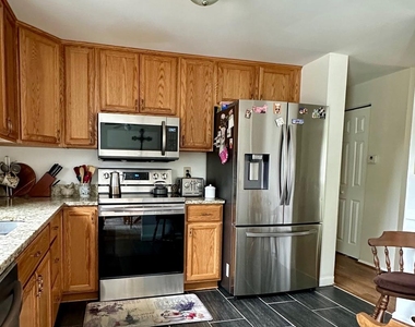 7226 Marr Drive - Photo Thumbnail 3