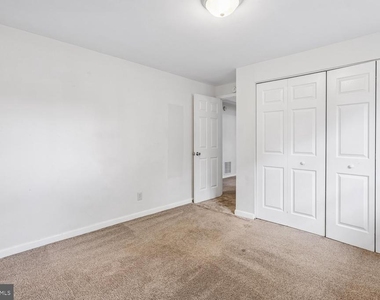 7226 Marr Drive - Photo Thumbnail 11