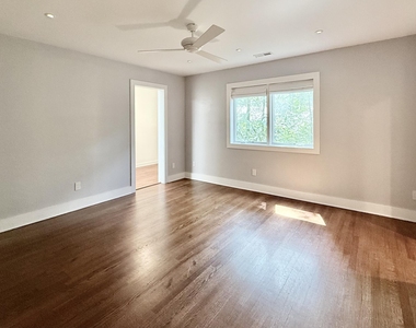 15 Harvey Place - Photo Thumbnail 28