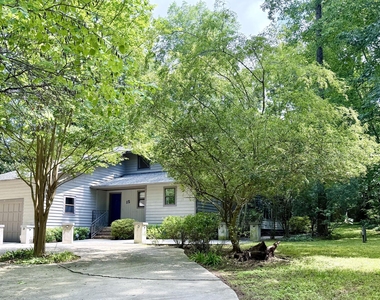15 Harvey Place - Photo Thumbnail 1