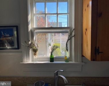 503 Wolfe Street - Photo Thumbnail 9