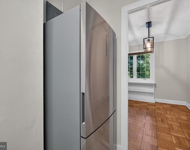 1557 Mount Eagle Place - Photo Thumbnail 19