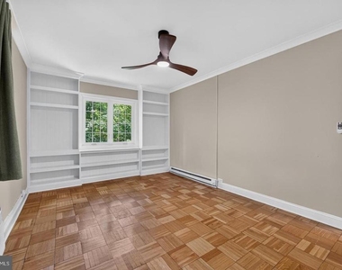 1557 Mount Eagle Place - Photo Thumbnail 24
