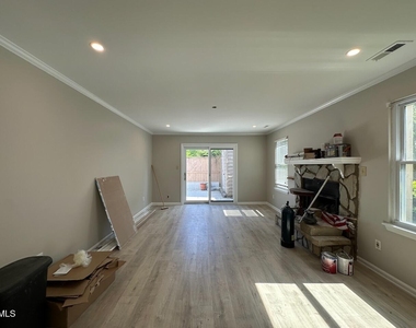 5400 Pine Top Circle - Photo Thumbnail 6