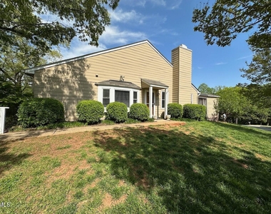 5400 Pine Top Circle - Photo Thumbnail 1