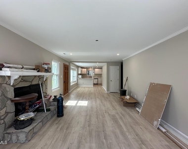 5400 Pine Top Circle - Photo Thumbnail 8