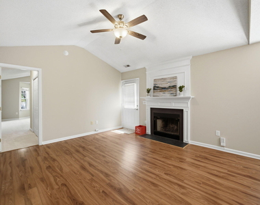 4408 Nightfall Court - Photo Thumbnail 9