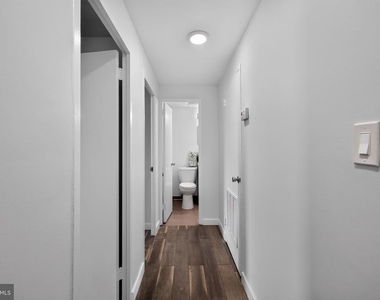4600 Duke Street - Photo Thumbnail 28