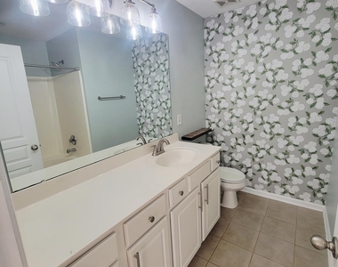 6058 Viking Drive - Photo Thumbnail 30