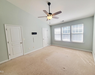 6058 Viking Drive - Photo Thumbnail 27