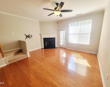 6058 Viking Drive - Photo Thumbnail 16
