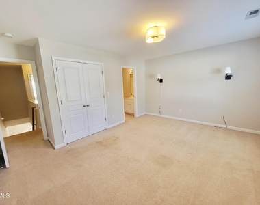 6058 Viking Drive - Photo Thumbnail 35