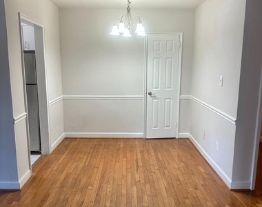 205 E Glebe - Photo Thumbnail 3