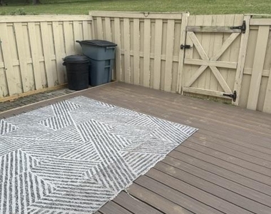 3824 Jay Avenue - Photo Thumbnail 8