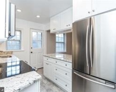 3578 S Stafford Street - Photo Thumbnail 7