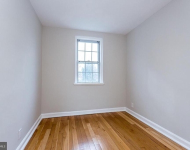 3578 S Stafford Street - Photo Thumbnail 15