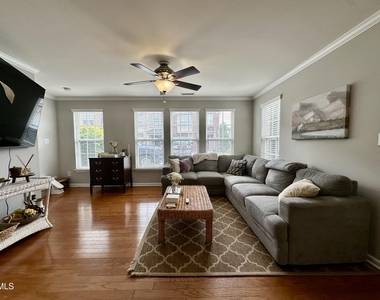 9826 Grettle Court - Photo Thumbnail 5