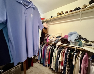 9826 Grettle Court - Photo Thumbnail 11