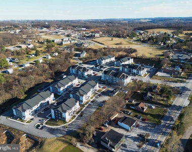 3304 Rowen Court - Photo Thumbnail 19