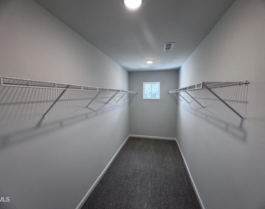 205 Broomside Avenue - Photo Thumbnail 9