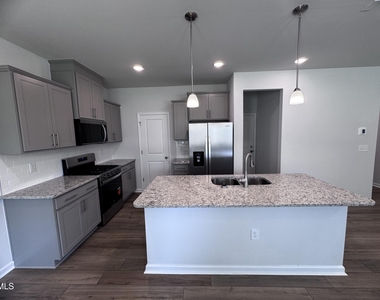 203 Broomside Avenue - Photo Thumbnail 1