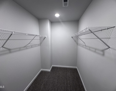 203 Broomside Avenue - Photo Thumbnail 9