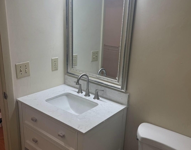 340 Summerwalk Circle - Photo Thumbnail 10