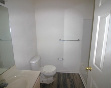 2010 Wolfmill Drive - Photo Thumbnail 9
