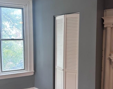 538 N 58th Street - Photo Thumbnail 4