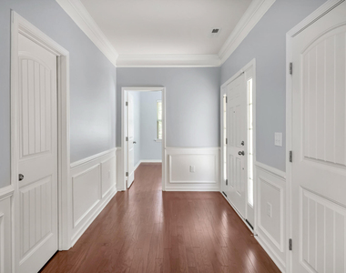 149 Torrey Heights Lane - Photo Thumbnail 2