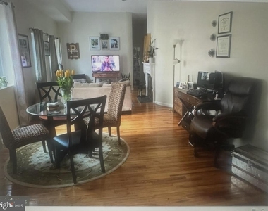 932 Pine Street - Photo Thumbnail 1
