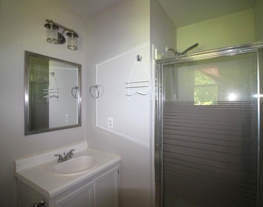 2833 Seclusion Court - Photo Thumbnail 8