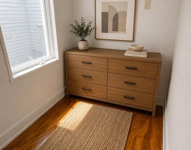 1345 E Berks Street - Photo Thumbnail 25