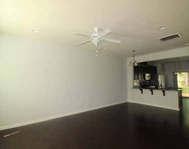 73 Pocono Drive - Photo Thumbnail 1